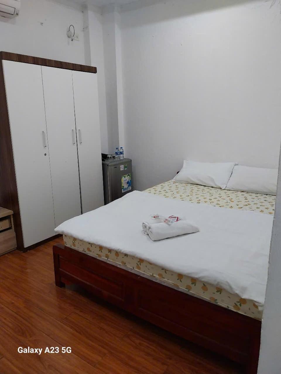 Hanoi Eastern Gate Hostel & Spa Exterior photo